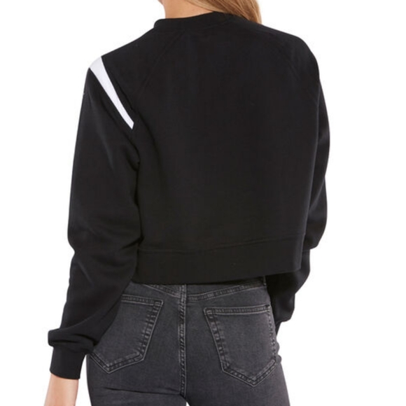 Nike | Swoosh Fleece Sweatshirt - Picture 2 of 6